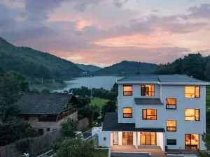 Yichun Hua Di·No.1 Courtyard Light Luxury Hot Spring B&B villa (Mingyueshan Hot Spring Resort)