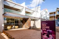 Sails in the Desert Hotels near Uluru