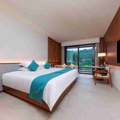 Zhongshan Hot Spring Hotel (Central Park) Rooms