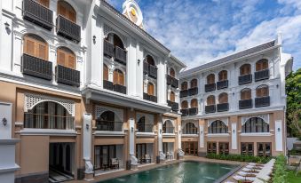 Chino@Nimman Luxury Boutique Hotel