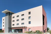 Holiday Inn Express Marseille Airport