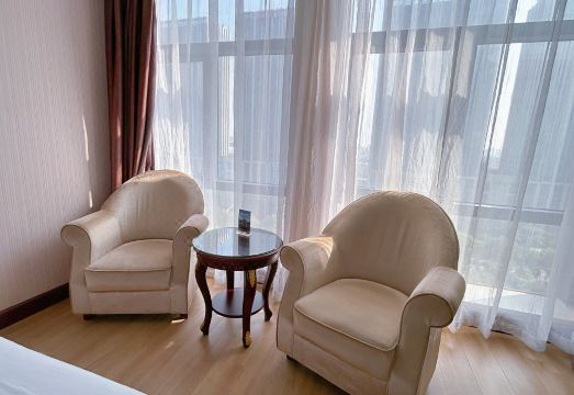 5. 비엔나 호텔 (..