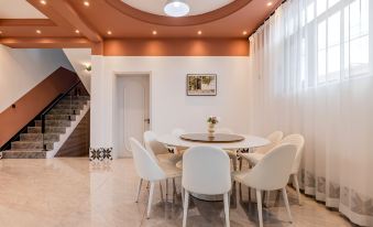 Qingyu Courtyard View Homestay