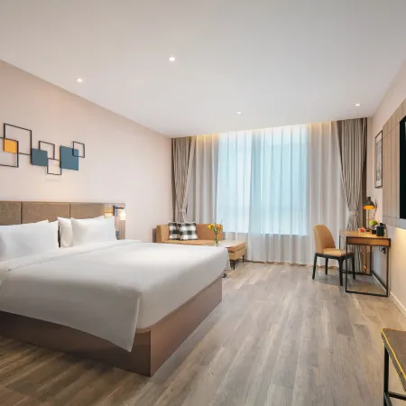 Homeinn Plus Hotel (Quzhou Railway Station)