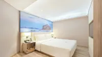 Atour Hotel Zhongshan Plaza Dalian