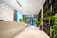 Luoyang Yunyi Hotel (Longmen High-speed Railway Station Hekeda New Area Hospital)