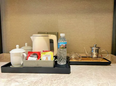 Lushang Spring Lake Resort