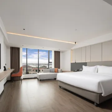 Holiday Inn Express Ledong Bohao (Folo Town) Отели в г. Ледун