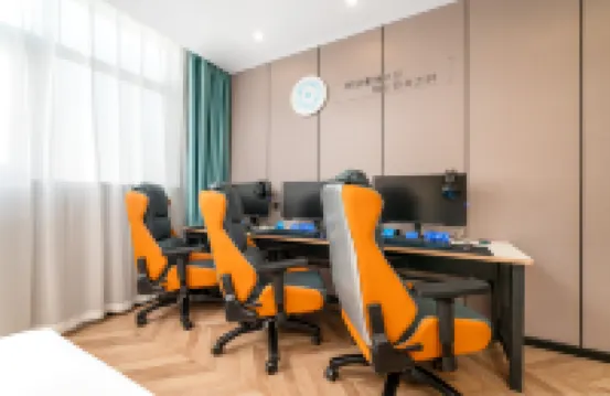 網魚電競酒店（南京南站店）