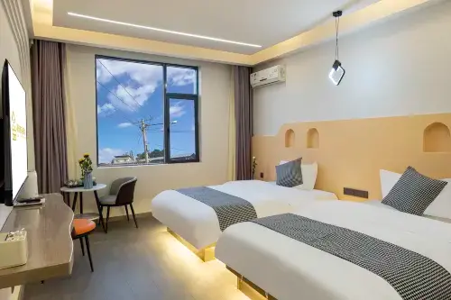 Dayao Xin Yapeng Light Luxury Hotel