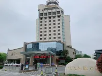 Yueda International Hotel Hotels in Huguo Yongning Temple business