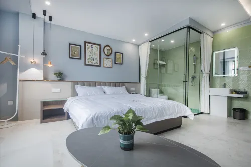 Yiningju Homestay