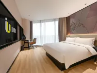 IU Hotel (Beijing Universal Resort Liyuan Subway Station) Hotels near Liyuan Station