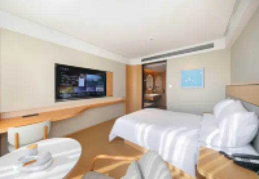 JI Hotel (Zhoushan Xincheng Municipal Government Plaza)