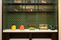 CEO Chenyi Hotel (Jinhua Zhejiang Normal University)