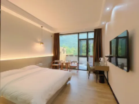 TONGYUAN HOTEL (khách sạn thông nguyên) Hotels in Malipo