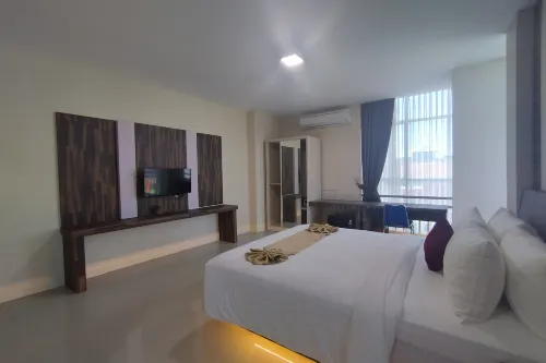 Great Cokro Edotel Lampung Hotels in Engal