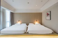 Yuanchuang Esports Hotel (Shaoxing Lu Xun’s Former Residence)