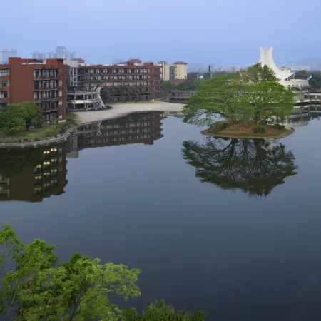 Jing Cheng Earthsea SPA Holiday Center