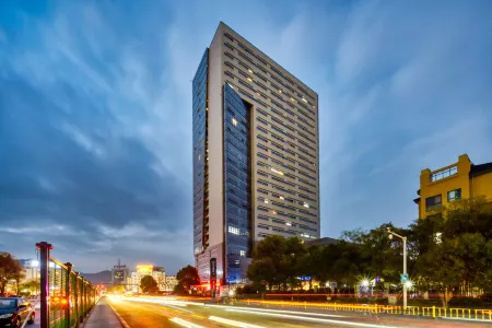 Qiha Hotel (Xiangshan Wanda Plaza)