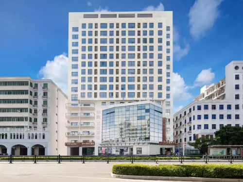 Sanya Bay Coconut Dream Corridor Non-Franchise Hotel - 3-Star
