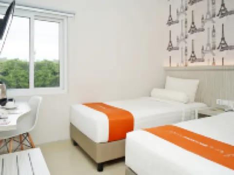 Front One Hotel Sragen Hotel di Sragen