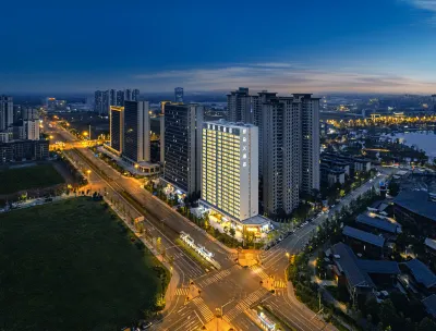 Atour X Hotel Chengdu Pidu Jingrong Lake Hotels near Manor of Chan family