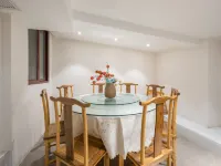 Floral Hotel · Jiuhuashan Liuyunzhu Hotel (Jiuhua Mountain Store) فنادق في تشينغيانغ