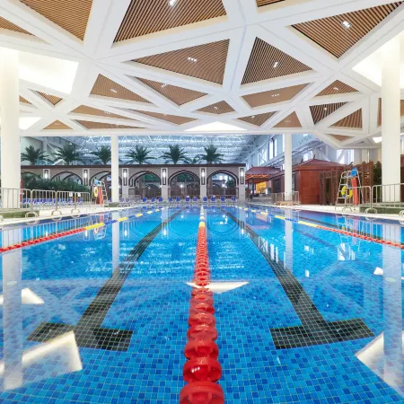 Hongrun Hot Spring Resort Hotel