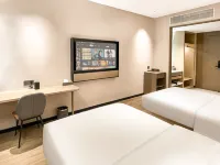 One Mountain High Business Hotel Отели в г. Фуюань