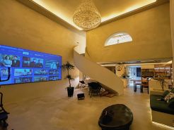 Gardenhouse villa B&B of  DunHuang