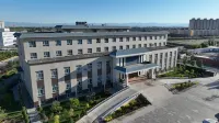Ningcheng Hotel - parking