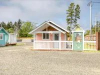 Ocean Spray Beach Resort Hotels in Grayland