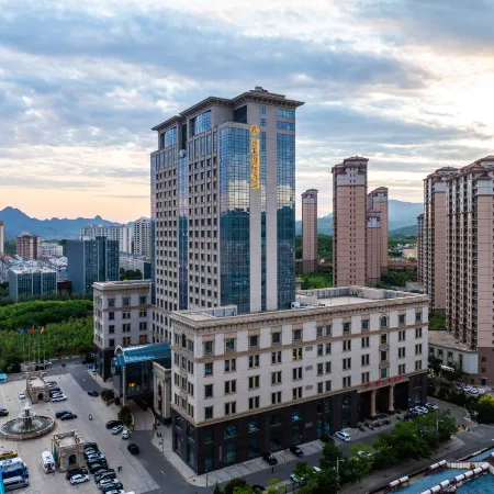 Zhaofeng International Hotel