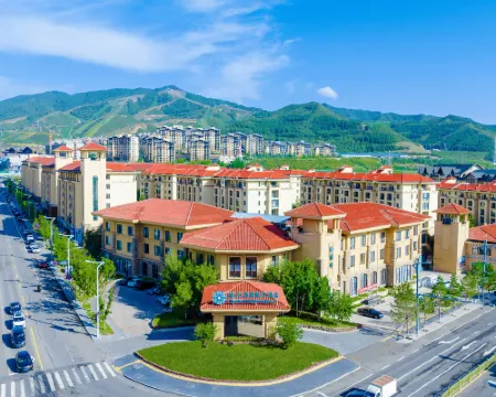 Zhangjiakou Tangyin Hot Spring Holiday Hotel Hotels in Zhangjiakou