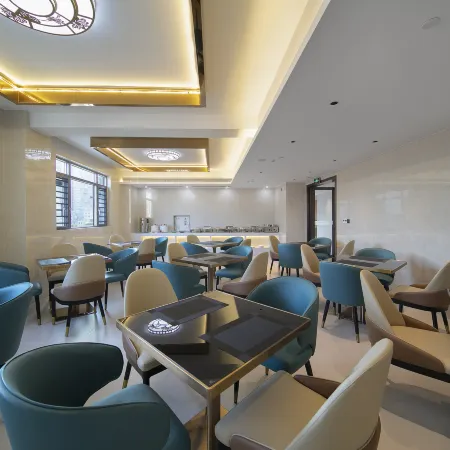 YESTE International Hotel at Wuzhou Tengxian Stadium