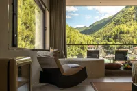 Anji Qingshi Shang · Cave Hot Spring Homestay