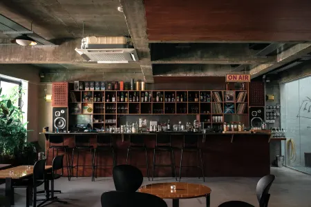 Hotel Mokozoyo Отели рядом с достопримечательностью «Hean Boo Thean Temple»