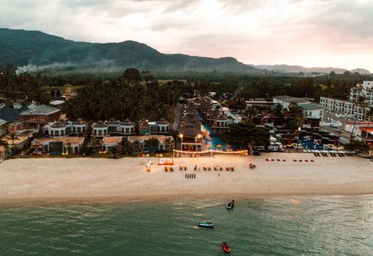 5. 요타카 카논..