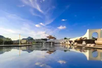 Lijiang Moon View · Quiet Holiday Lakeside Hotel (Guilin Two Rivers & Four Lakes Area) Hotels in 