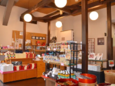 露櫻格蘭蒂亞酒店 - 飛騨高山和藏之宿店