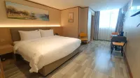 Xingxin Business Hotel Hotels in Tiandong