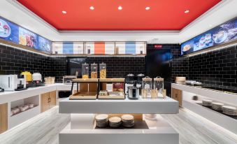 Ibis Hotel (Hangzhou Wensan Road Subway Station Store))