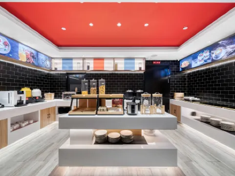 Ibis Hotel (Hangzhou Wensan Road Subway Station Store）) Отели рядом с достопримечательностью «Shuangfeng Chayun Scenic Resort»