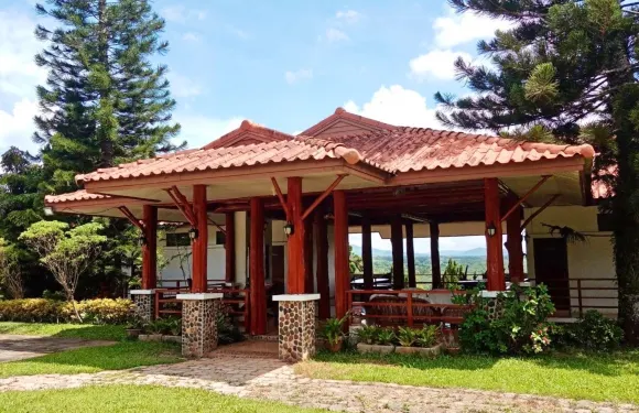 普帕莫山谷度假村