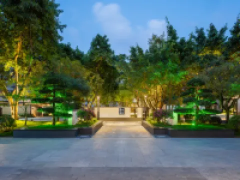 Manxin Mansion Chengdu Du Fu Thatched Cottage Hotels near Chengdu Du Fu Thatched Cottage Museum