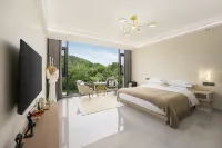 Anji Yitong·YiTong Parent-child Light Luxury Designed Vacation Boutique Homestay. - Jacuzzi
