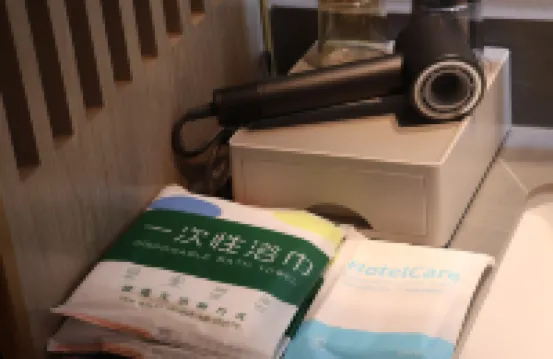 小蜜蜂酒店（延吉朝鮮族民俗園恐龍王國店）