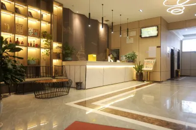 Taojiang Green Fashion Hotel