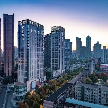 JI Hotel (Wuhan Hankou Tongji Medical College Aviation Road Branch) Отели рядом с достопримечательностью «Начальная Школа Авиадороги»